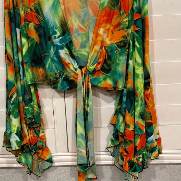 Wings + Horns Vibrant Tie-Front Blouse - Picture 5 of 6